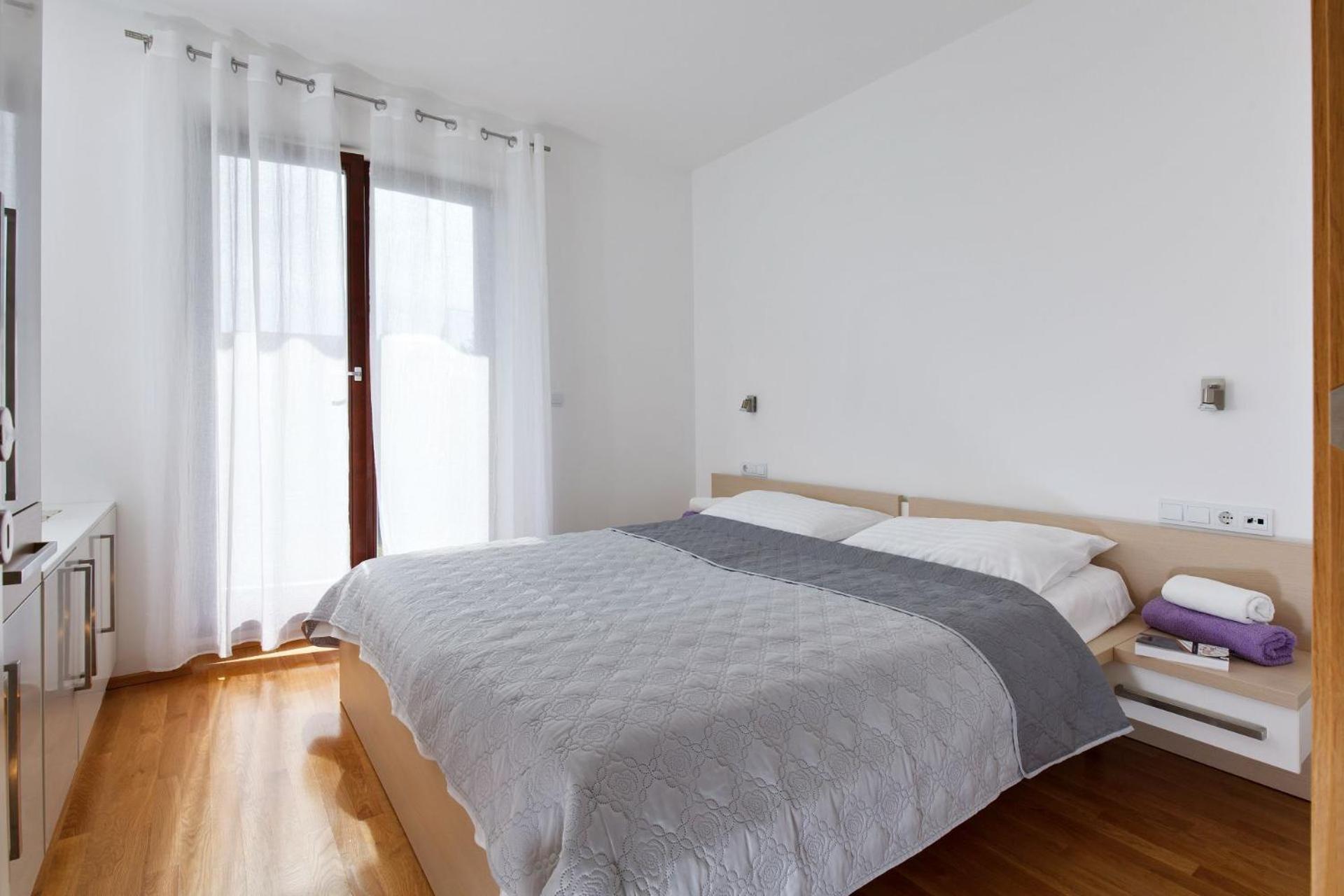 Apartment Marija Трогир Екстериор снимка
